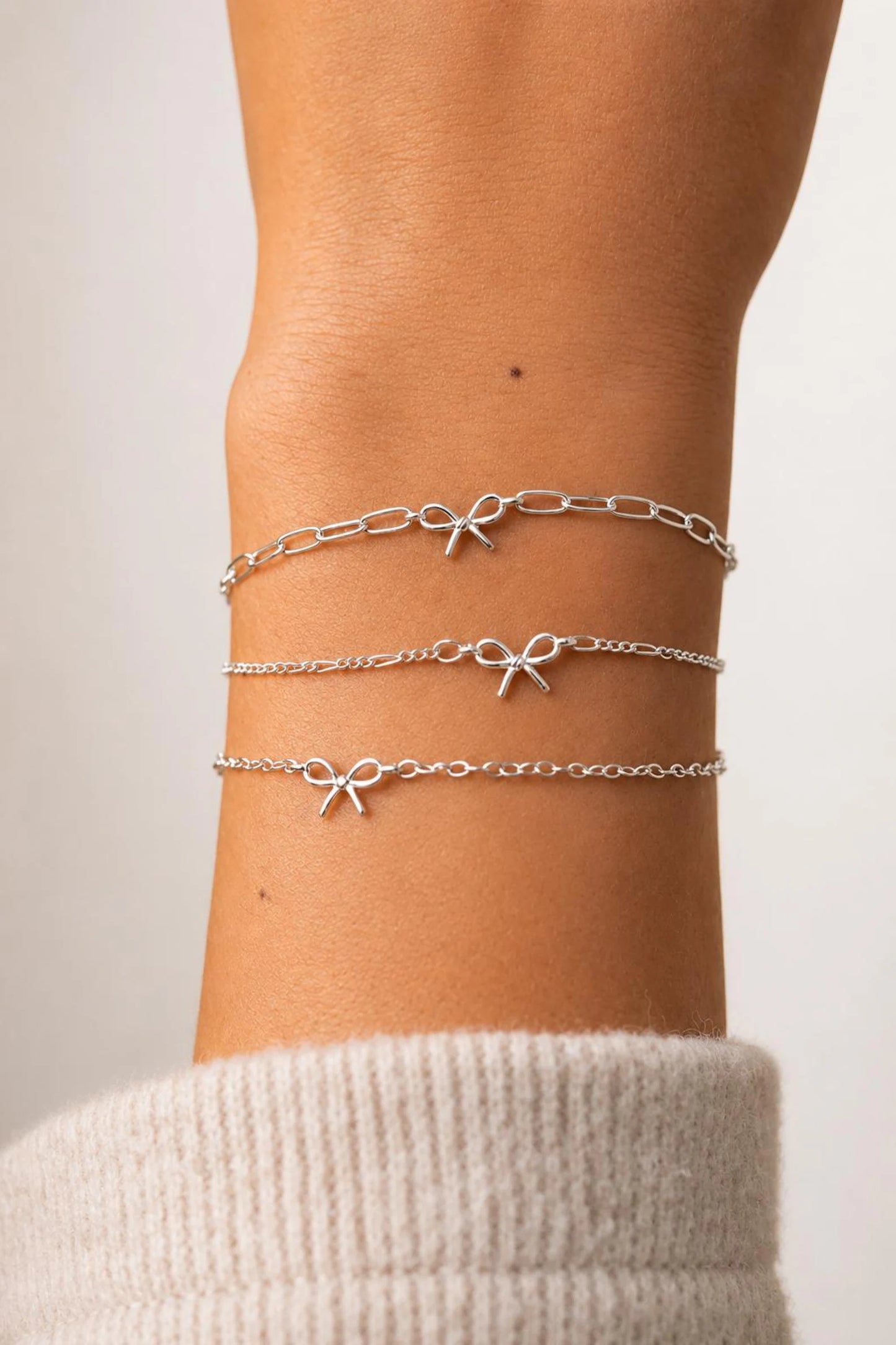 COQUETTE - Mini Bow Bracelet in 925 Sterling Silver · Ribbon Bow