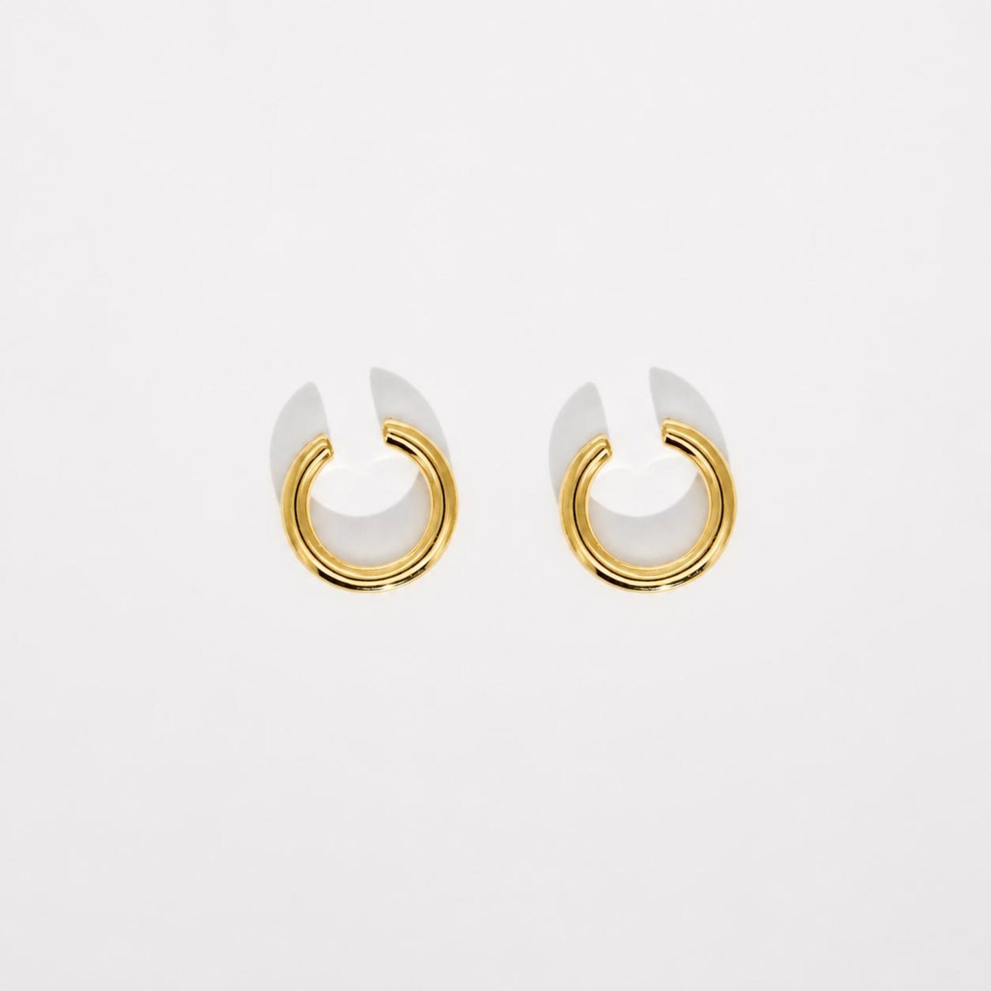 18k Gold Vermeil Simple Thin Band Ear Cuff ∙ No Piercing