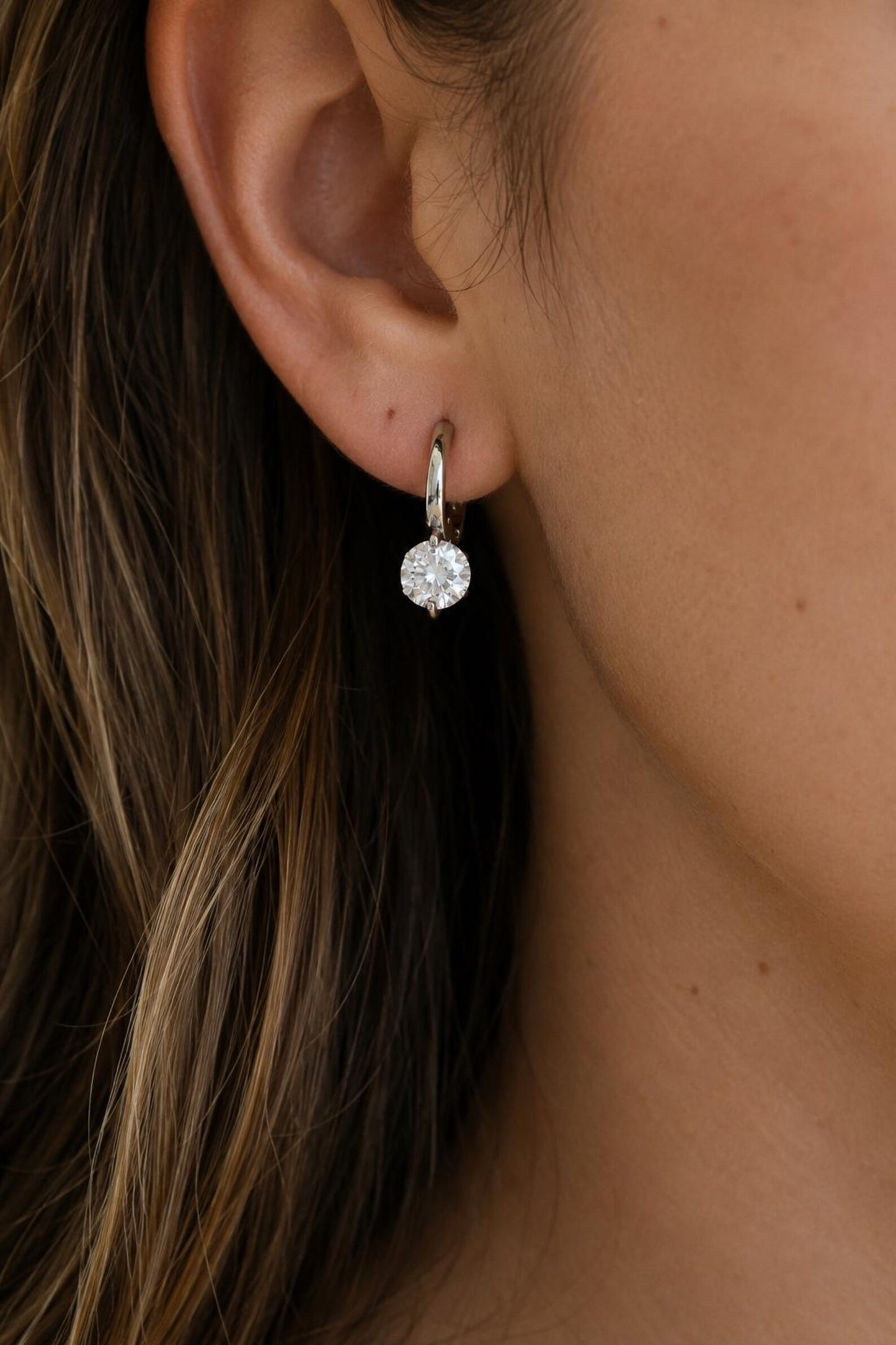 Certified VVS1 Moissanite Huggie Hoop Earrings ∙ Round Cut Diamond-Look Earrings