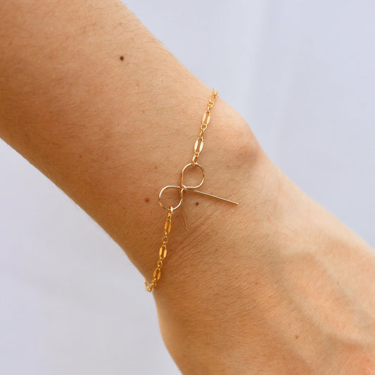 14k Gold Filled Bow Bracelet ∙ Sequin Lace Chain ∙ Gift for Her ∙ Dainty Adjustable Bracelet for Women ∙ Waterproof