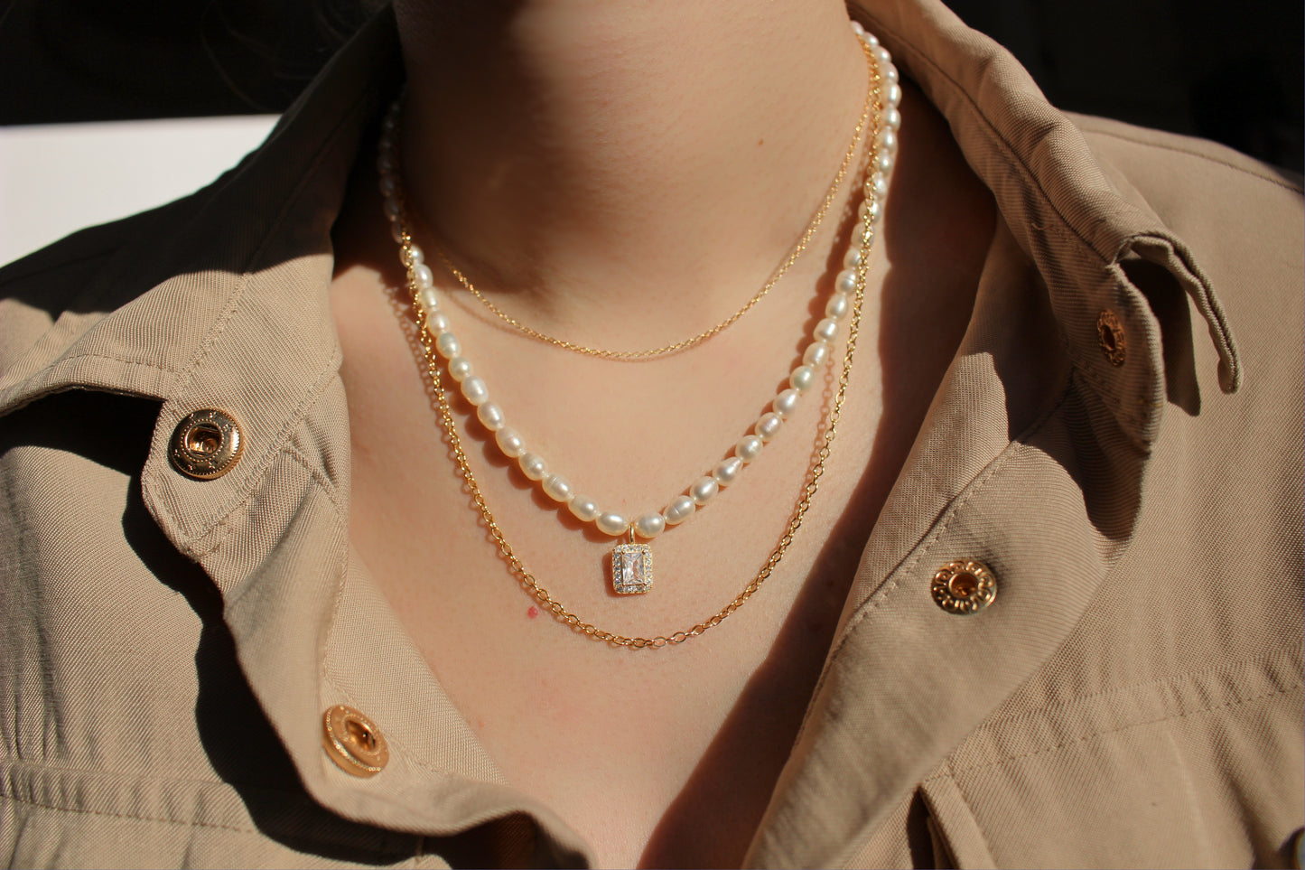 LUXE - Freshwater Pearl Choker Necklace and Sterling Silver Zircon Pendant