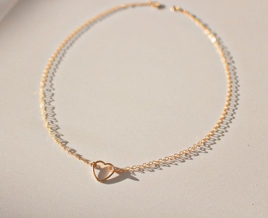 14k Gold Filled Mini Heart Wire Necklace