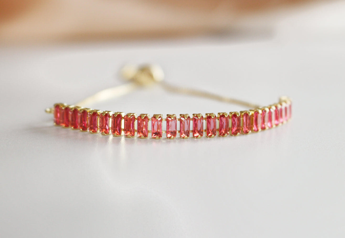 Bracelet pavé en or 14 carats | Baguette Rectangulaire Pavée Pliable | Bracelets Bolo