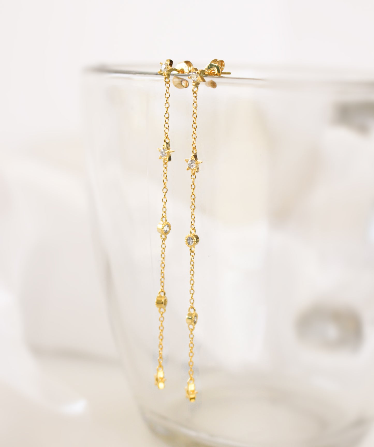 Long sparkling Earrings in 925 sterling silver gold plated