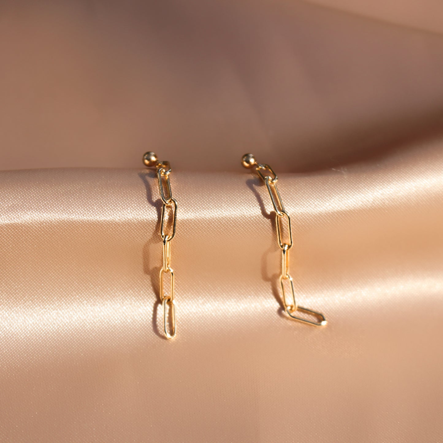 Corbeau - Boucles d'oreilles trombone longues en Gold Filled 14K