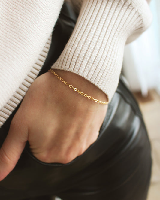 14k gold filled flat cable chain bracelet ∙ Delicate minimalist bracelet ∙ Gift idea for women classic simple