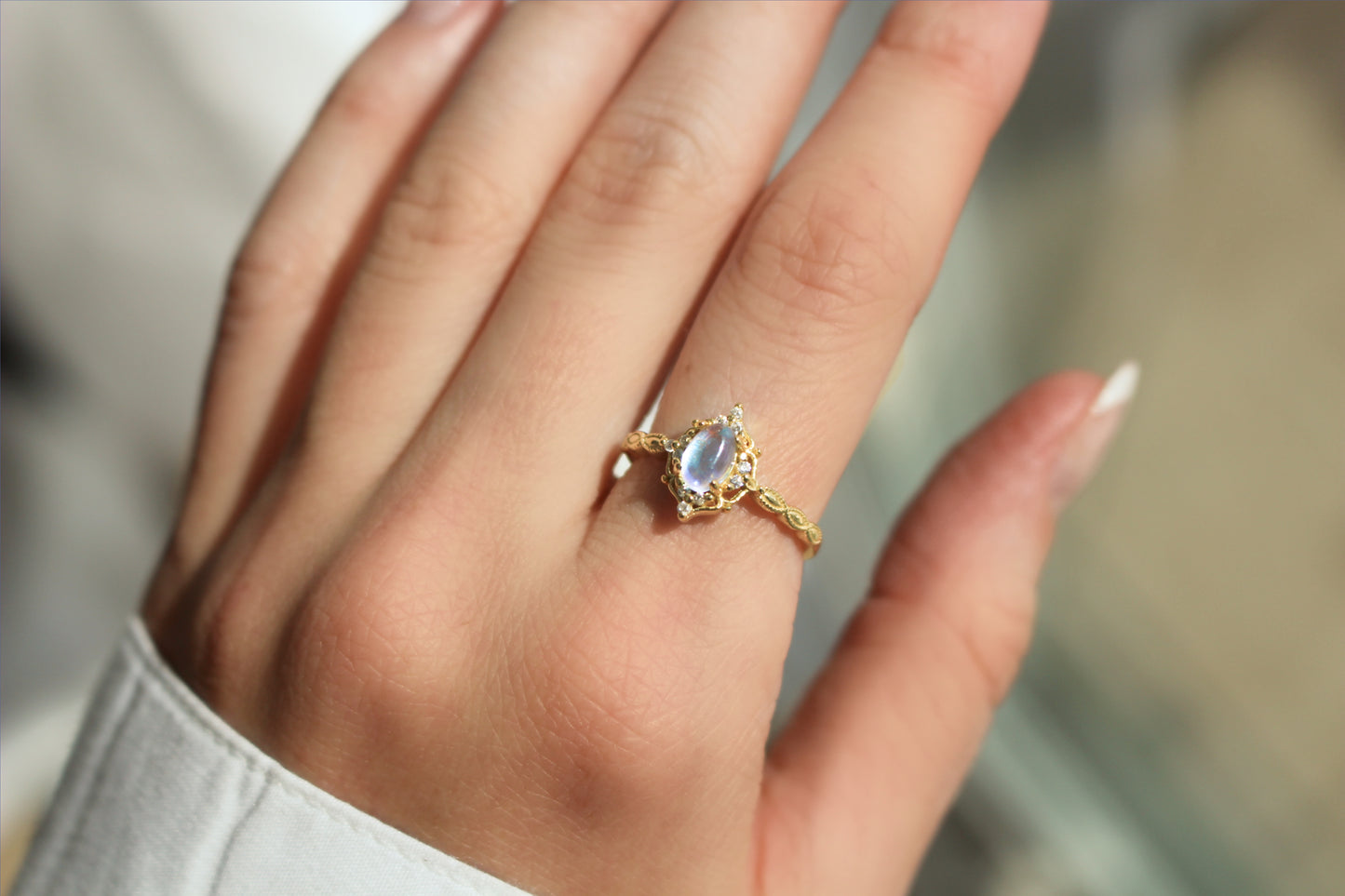 18k Moonstone Ring in 925 Sterling Silver Vintage Princess Adjustable Ring