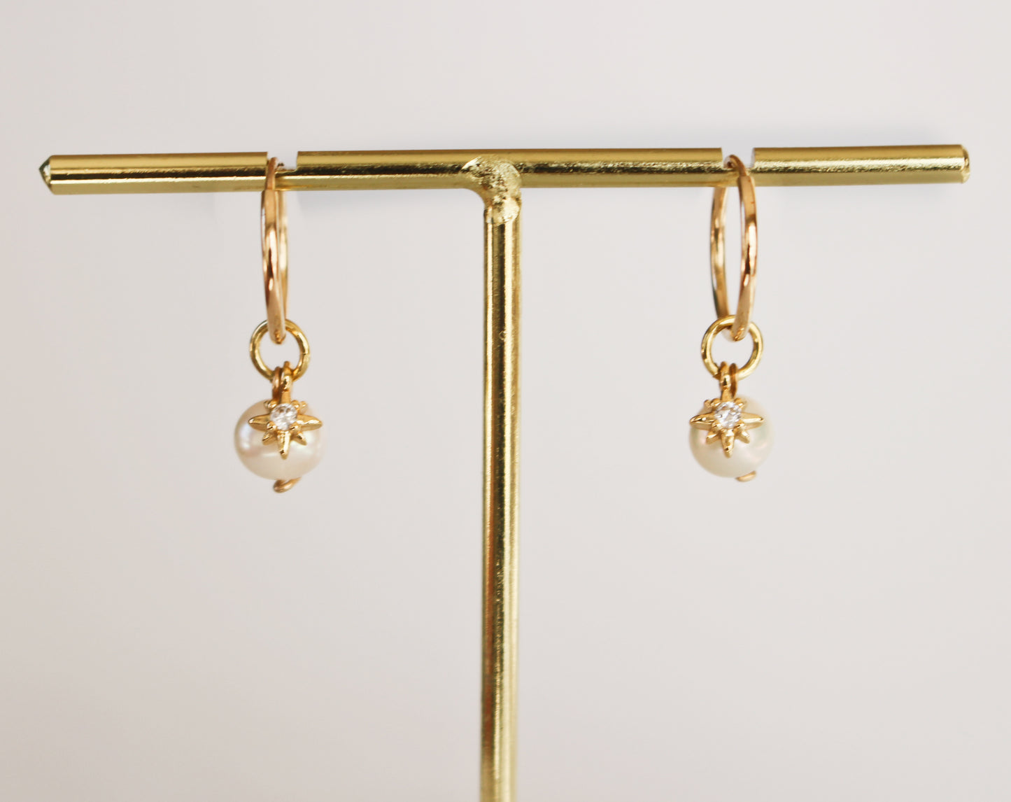 Elisa - Boucles d'Oreilles Créoles Perles Gold Filled 14 Carats