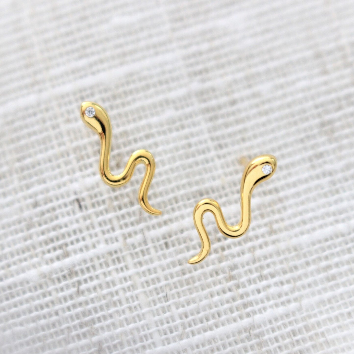 Mini serpent en argent sterling 925 | Or | boucles d'oreilles Clous et puces dans l'oreille | Boucle d'oreille serpent minimaliste