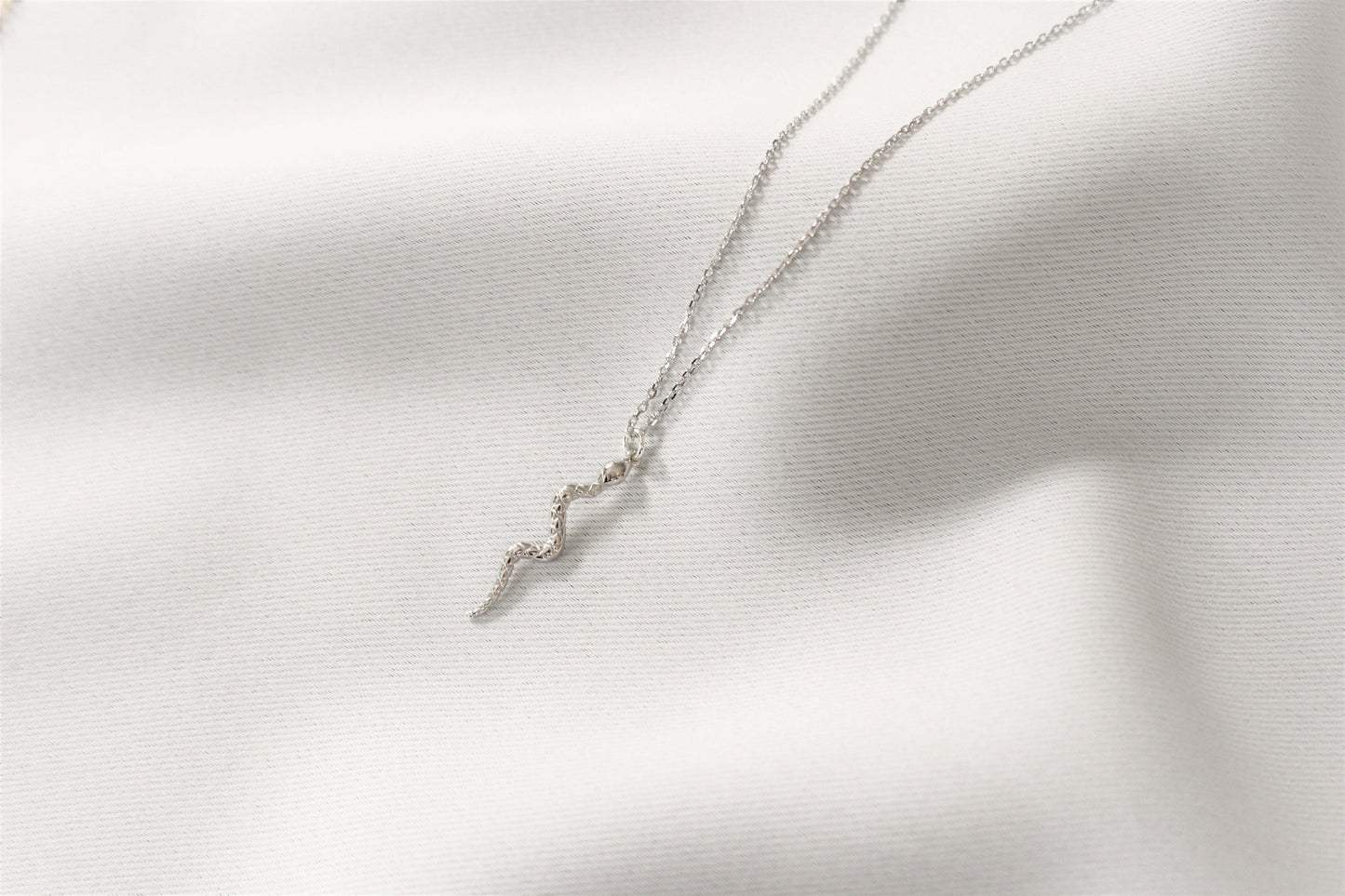 Sterling Silver Snake Collar 925 Overlay necklace Jewel Necklace necklace jumper Snake necklace simple gift chain pendant