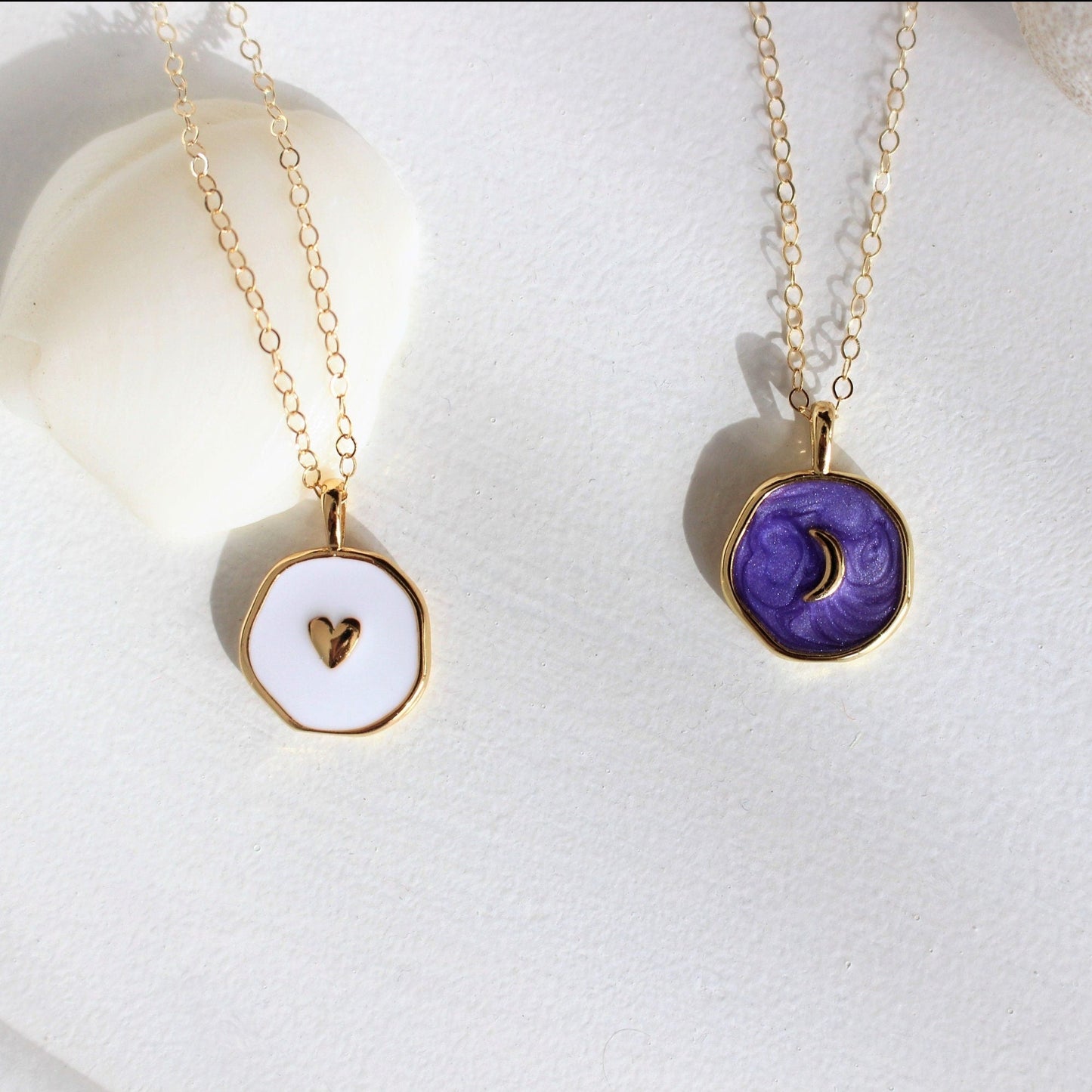 Pendentif Enamel Magic - Collection collier lune et coeur en gold filled
