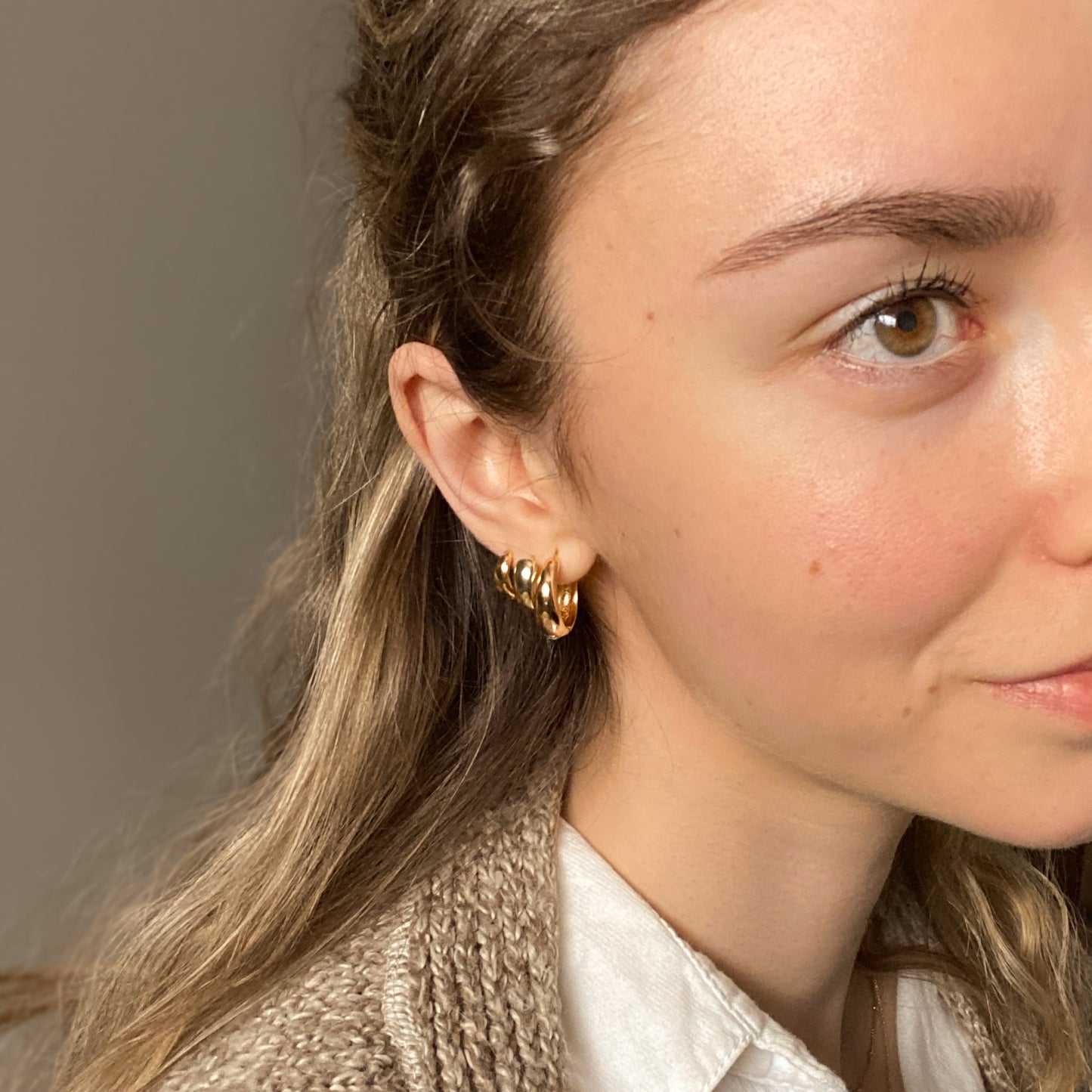 14k gold hoops earrings in 12mm