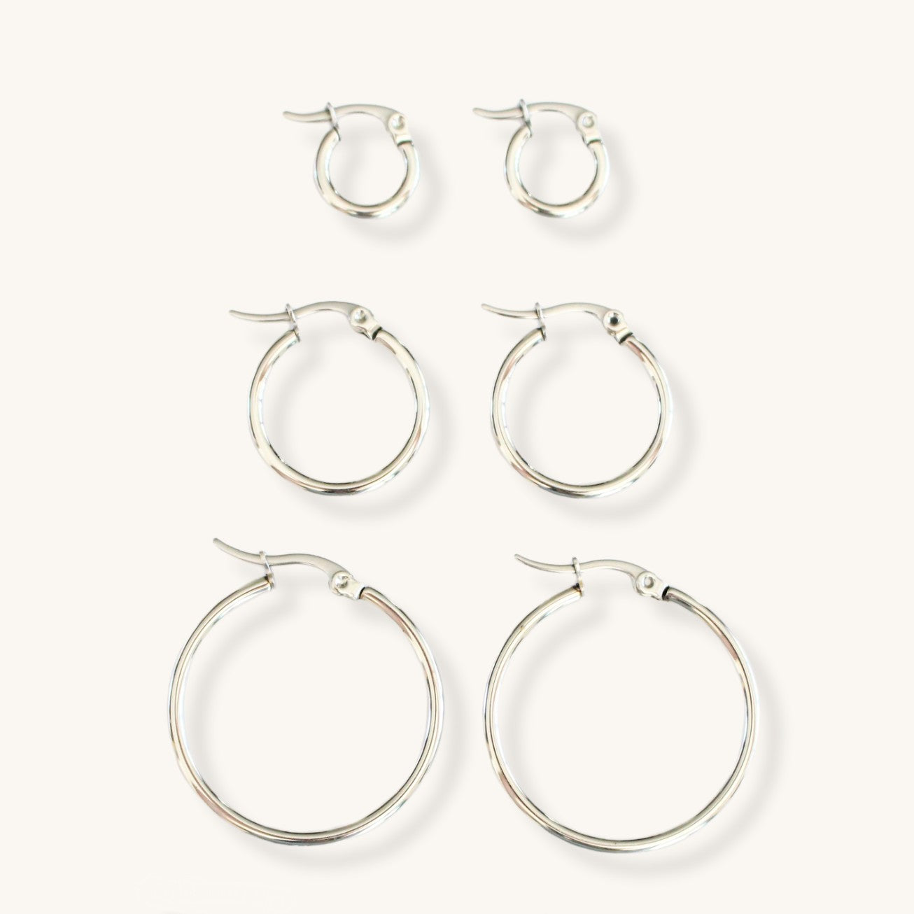 Several sizes of stainless steel earrings · Small silver hoop earrings · women's earrings round max creoles circle silver jewelry